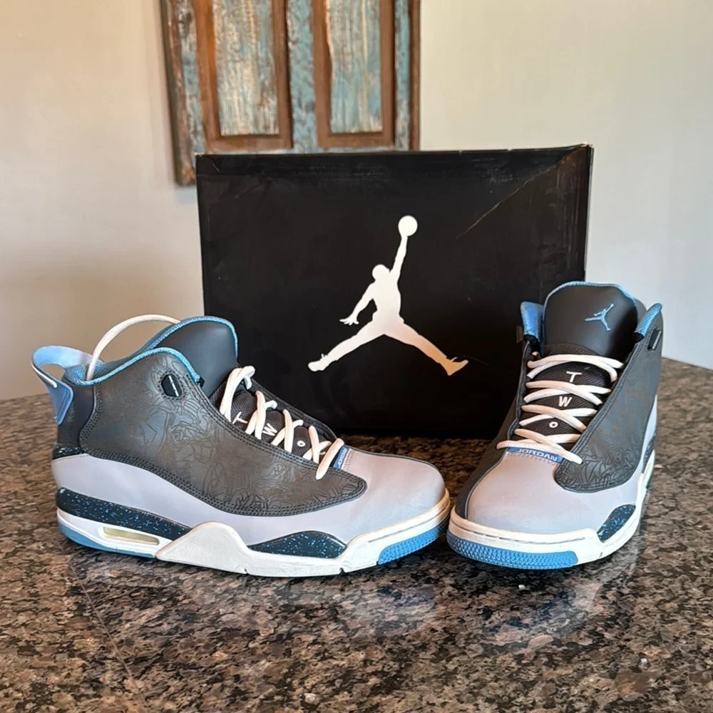 Air Jordan 2 retro Gray and Blue Sneakers EUC 10.5